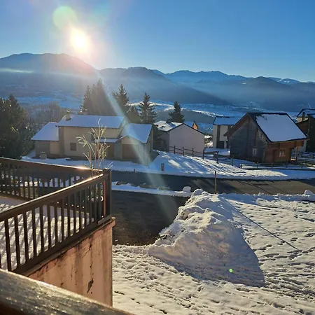 Appartement 4 Couchages, Vue Face Aux Montagnes